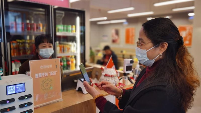 冰箱噪音大？散热器清洁是关键**